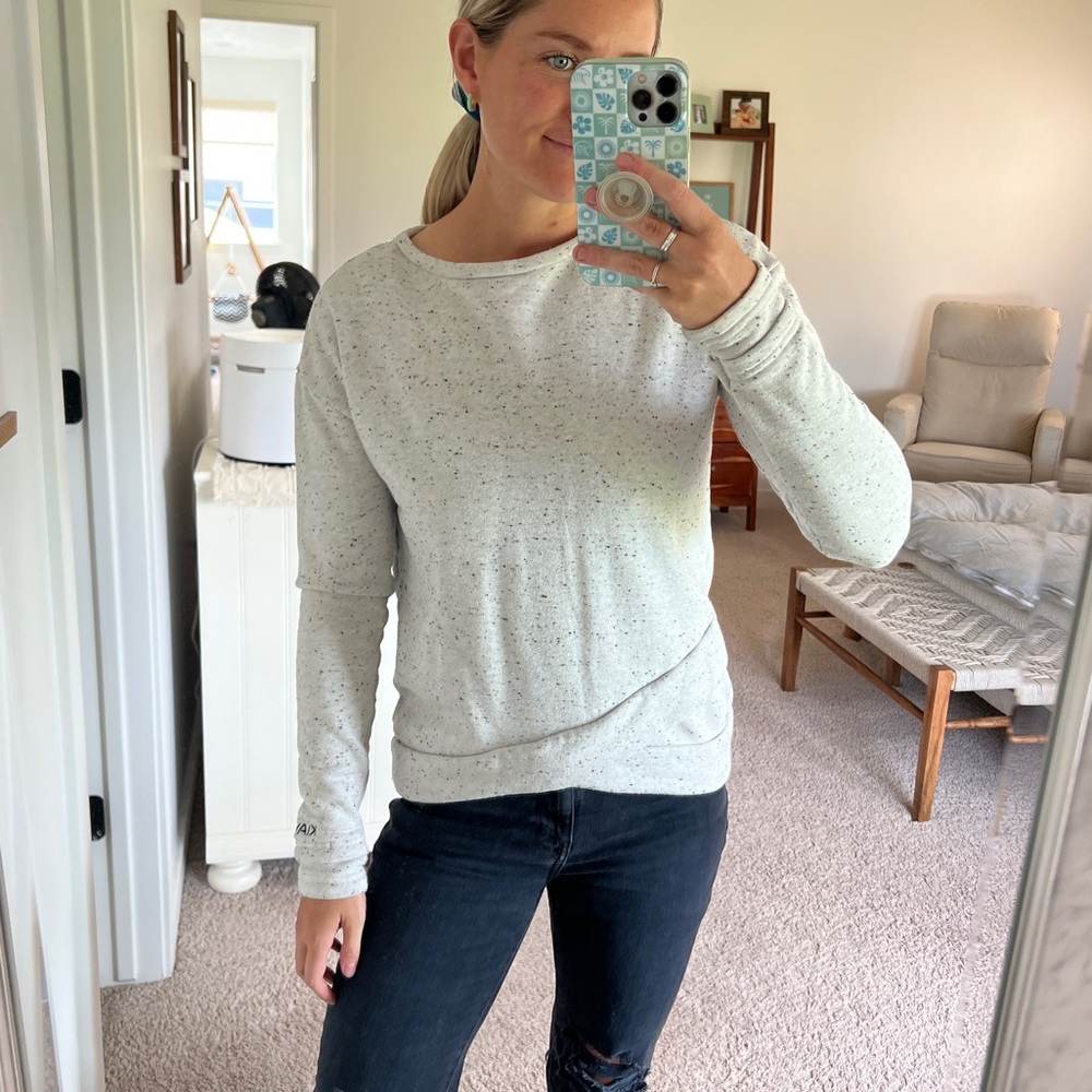 Kiava cream sweater with thumb holes